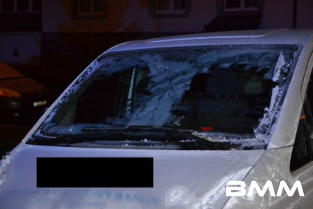 20161205-unfall-kleintransporter-gegen-radler-dd-leuben-hertztstrasse_ndtv24news-dd-3