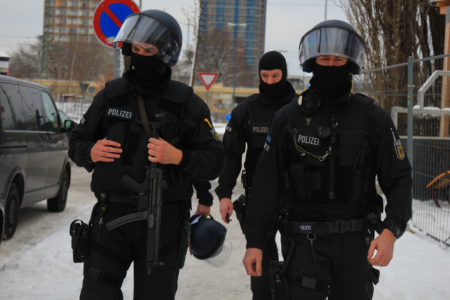 20170118-Sachsen-Dresden-Razzia Bundespolizei Fotos Tino Plunert