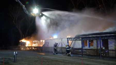 20170224-GroßbrandVereinsheim-Coswig _nd@tv24news-dd (14)