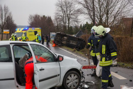 Koitzsch: PKW auf Seite gelegt